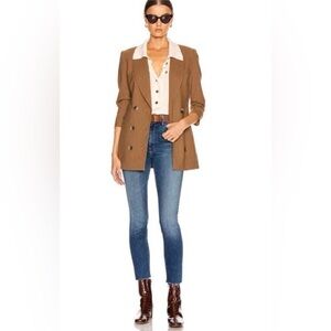 MOTHER THE LOOKER ANKLE STEP FRAY
Can't Leave It Alone MADE by MOTHER IN THE USA